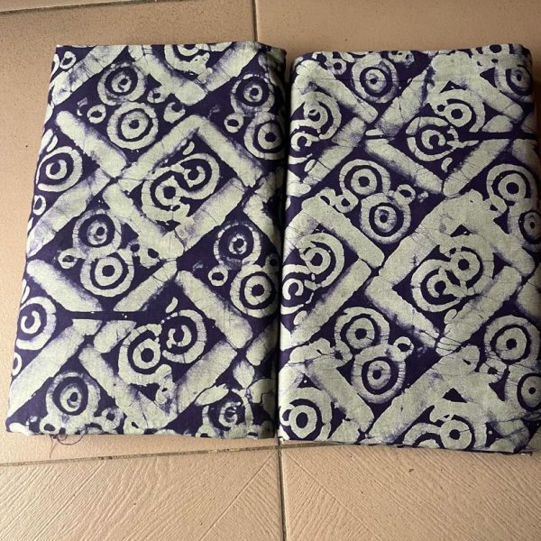 Boxed Blue Pattern