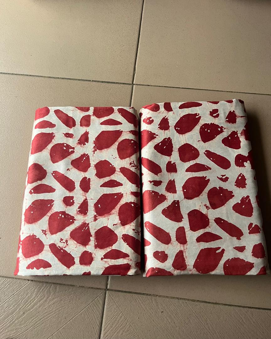 Red eyes batik Red eyes batik