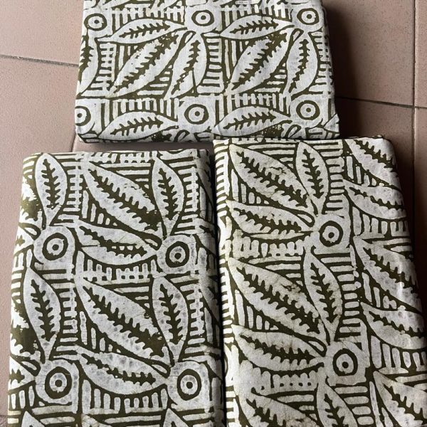 Cowrel brown batik