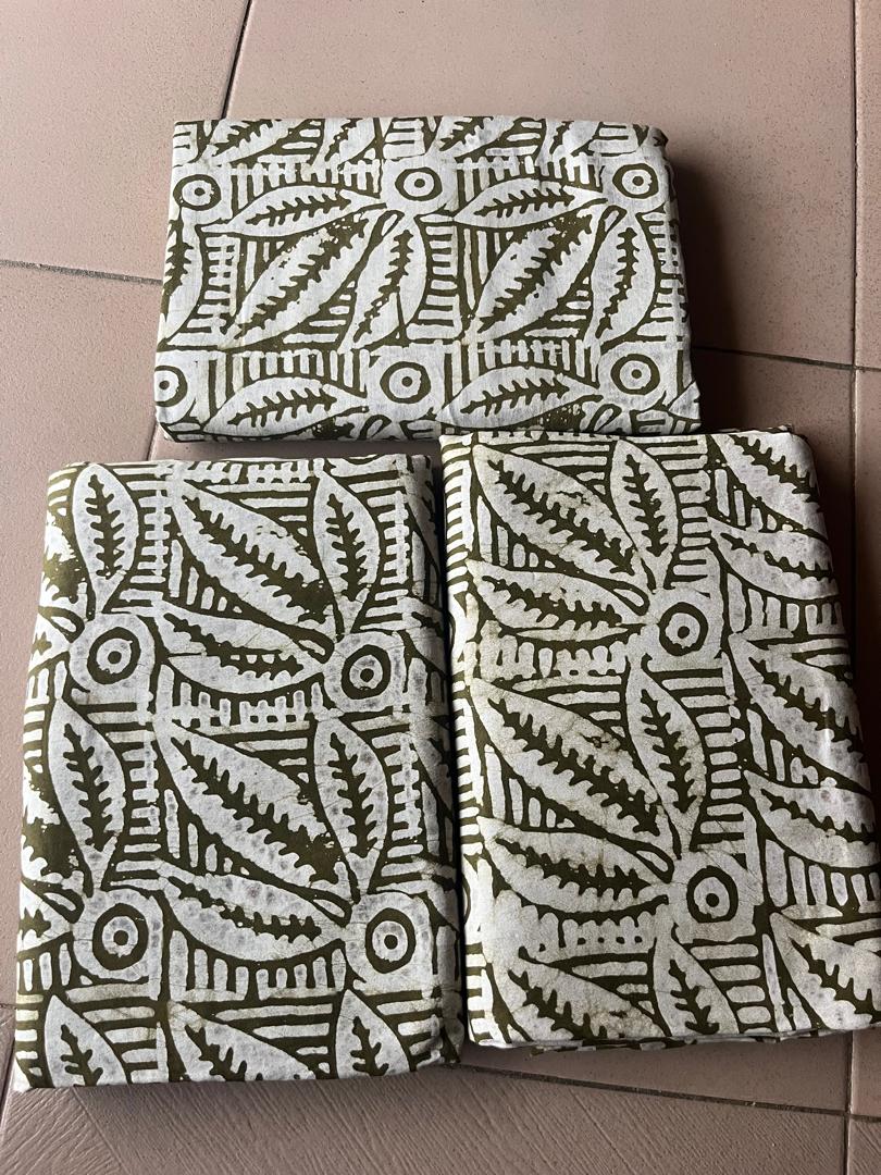 Cowrel brown batik Cowrel brown batik
