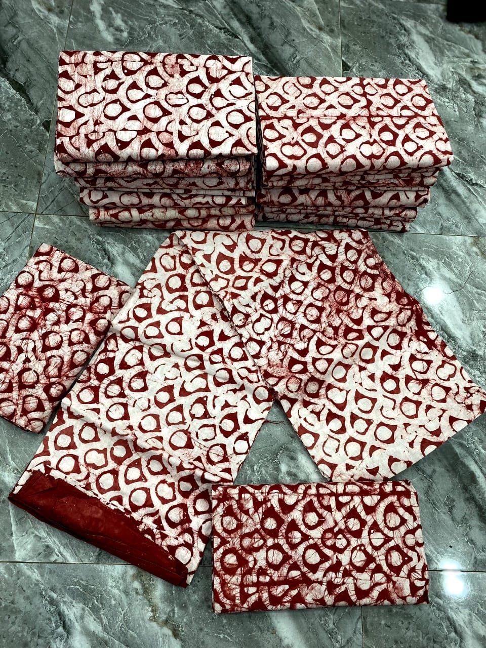 WhatsApp Image 2026-08-20 at 11.37.36 (1) Brown network batik: 5-yards bundle - Image 1