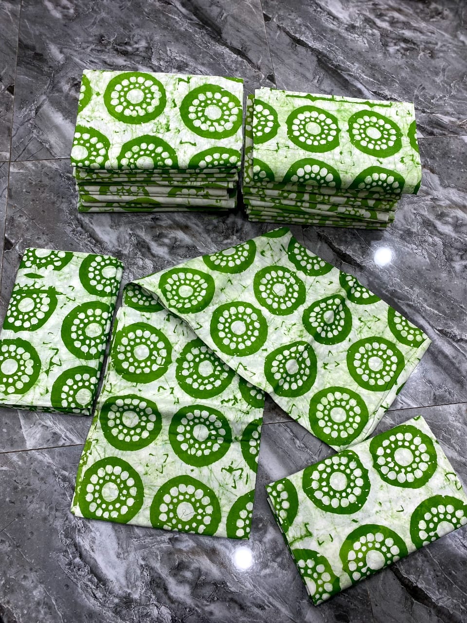 Green coin batik Green coin batik
