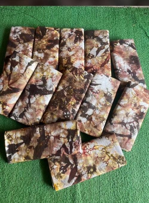 WhatsApp Image 2026-08-20 at 11.37.39 (3) Brown color batik: 5-yards bundle - Image 1
